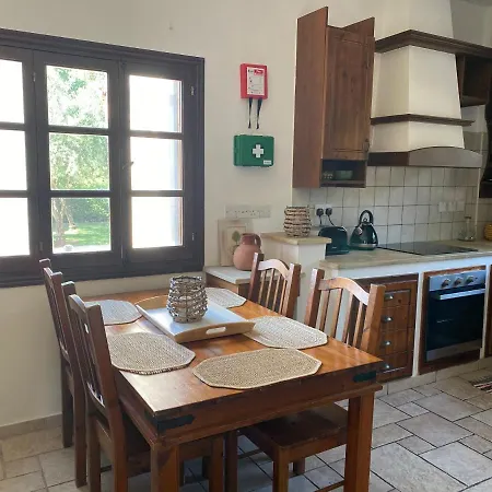 Eleon Country House Hébergement de vacances