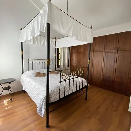 Eleon Country House
